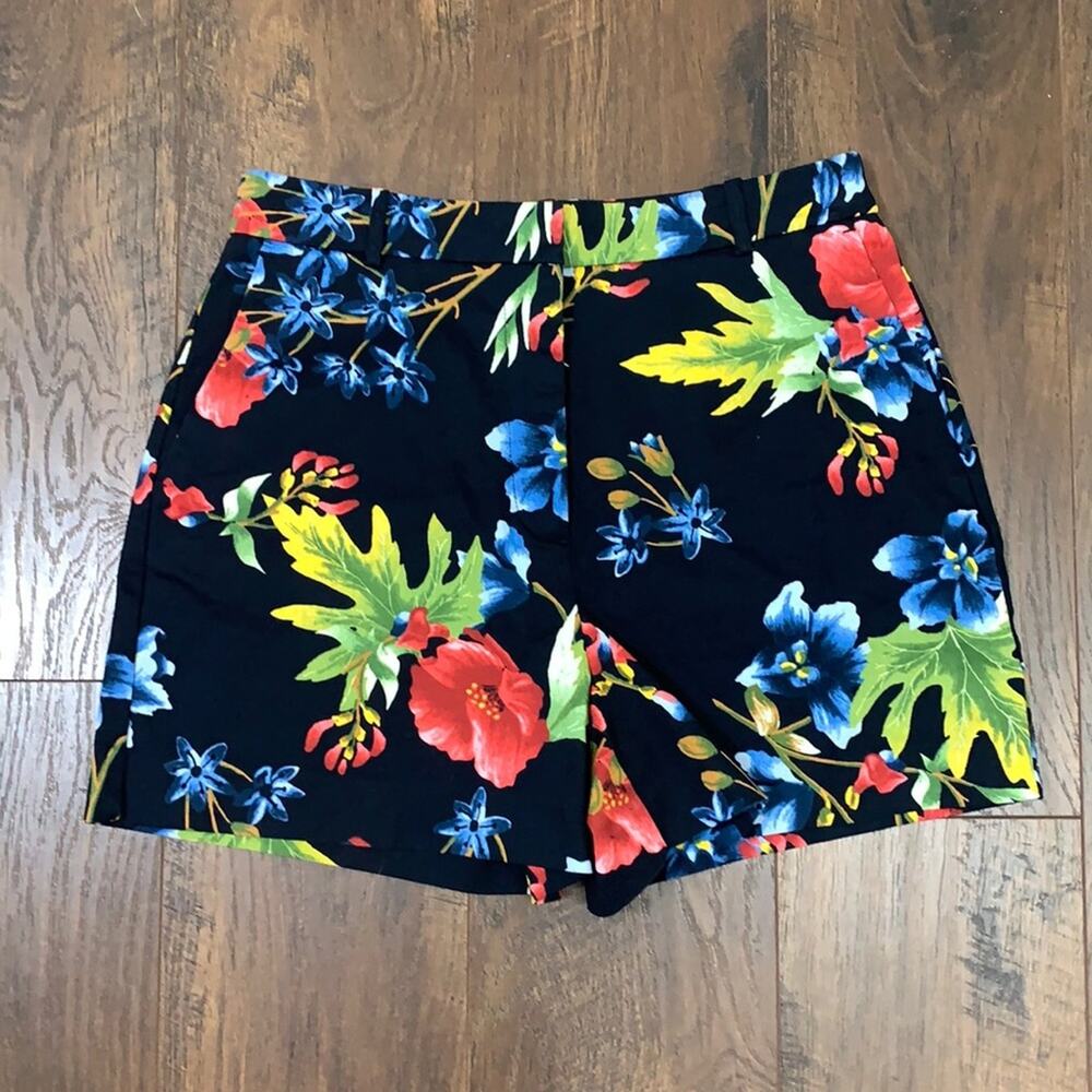 Zara Basic High Waist Hawaiian Floral Black Midi Shorts